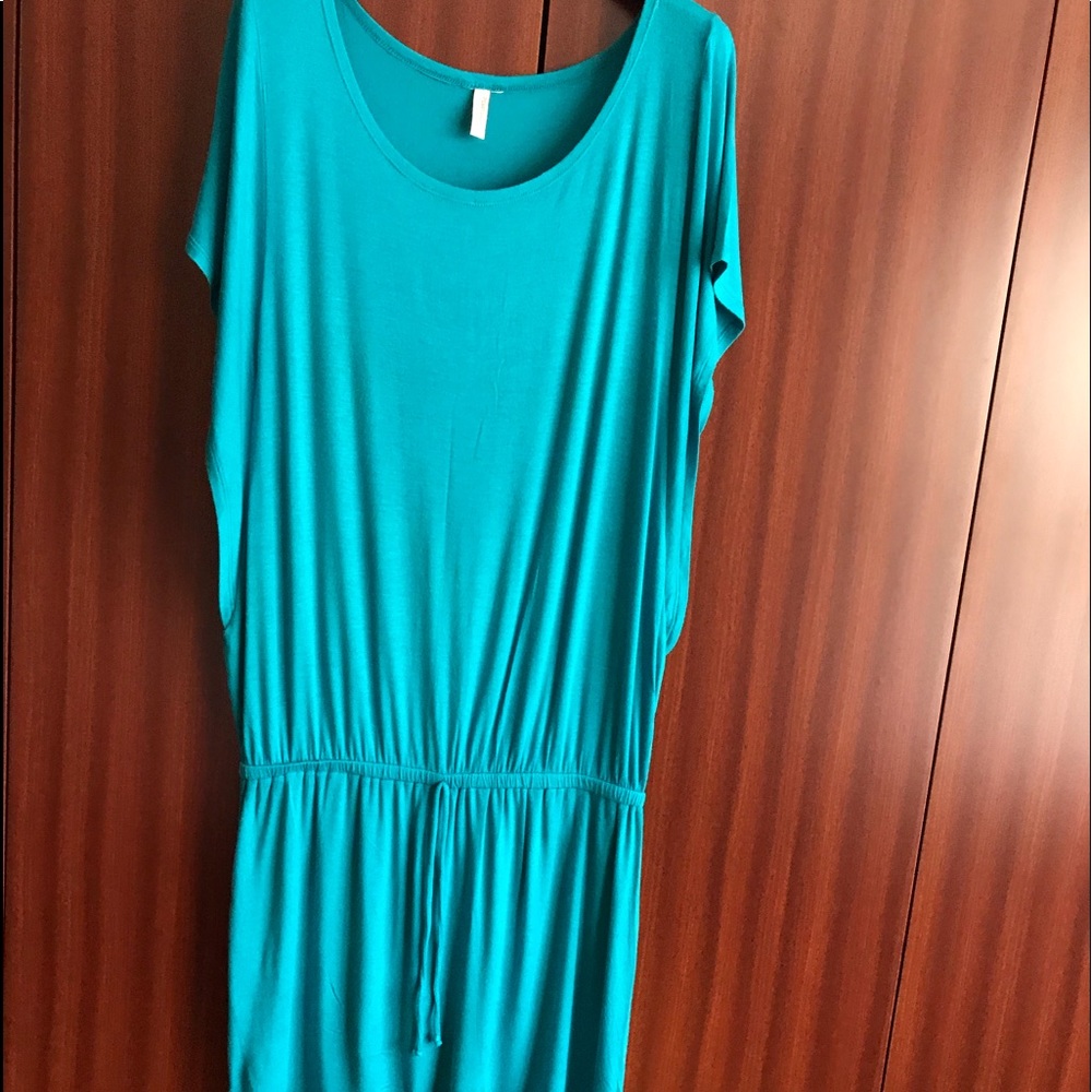 PERRY ELLIS Women’s Dress  Size M
